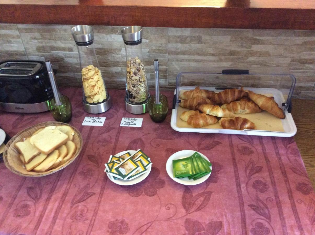 Hotel Restaurant De La Poste Aullene Dış mekan fotoğraf